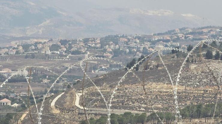 סיור צה"ל במוצב מגן החממיס בדרום לבנון