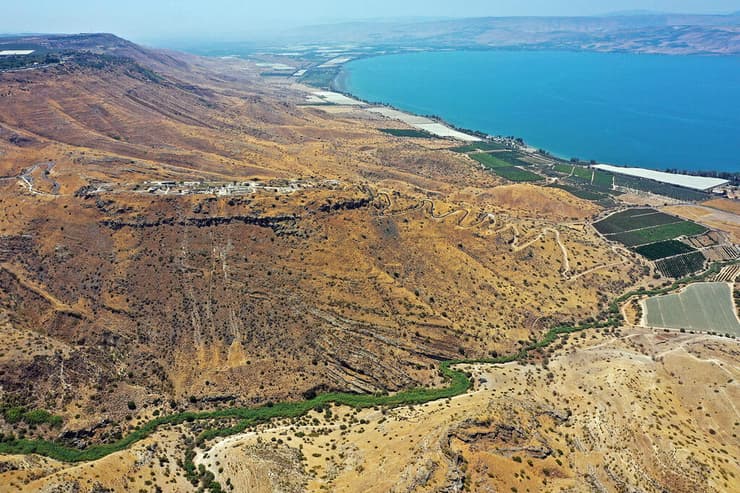 הריסות העיר סוסיתא הצופה על הכינרת