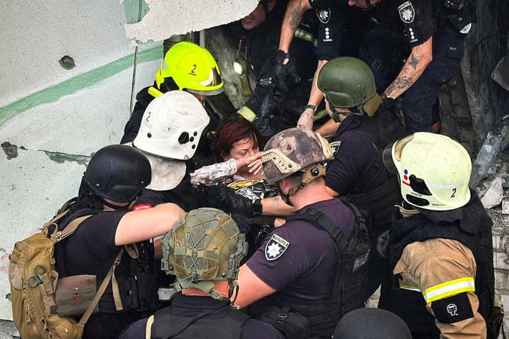 חרקוב אוקראינה הריסות בניין מתקפה של רוסיה