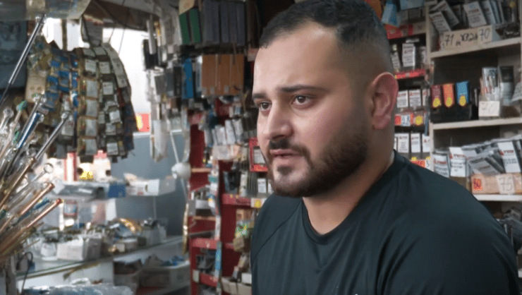 יגאל ואלון עזריא