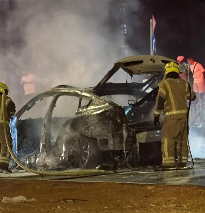 רכב התפוצץ ועלה באש באשקלון 