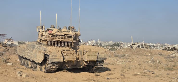 חיילי גדוד השריון 9215 שבחטיבה 205 במהלך מבצע מרכבות גדעון בעזה