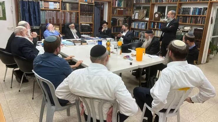 סמוטריץ' עם פורום הרבנים