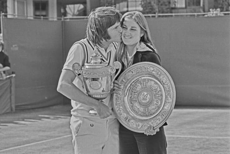 הזוג הנוצץ הראשון. כריס אוורט וג'ימי קונורס (צילום: Evening Standard/Hulton Archive/Getty Images) כריס אוורט וג'ימי קונורס