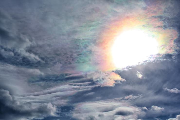    הניסיון להסתיר את השמש 