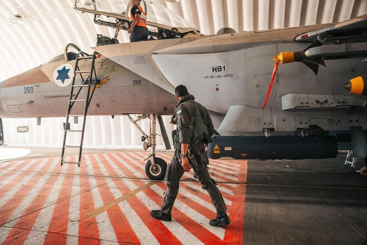 היערכות חיל האוויר לקראת התקיפה בתימן