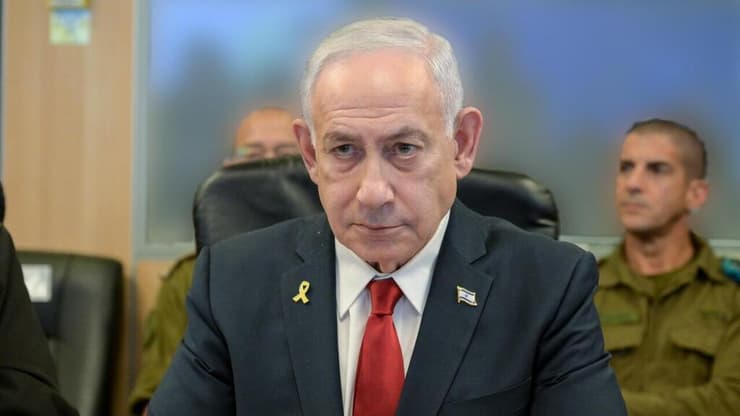 נתניהו בבור בקרייה