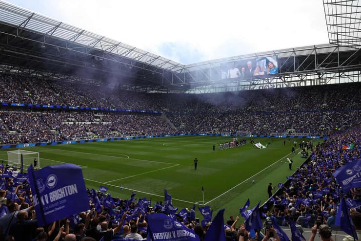 היל דיקינסון