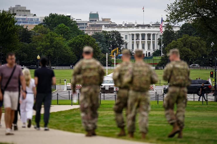 חיילי משמר לאומי ארה"ב ב וושינגטון DC 