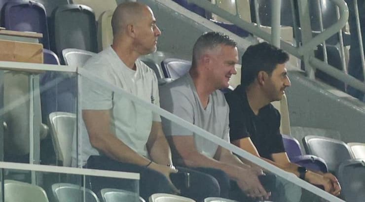 בן מנספורד בא לצפות במושאלי מכבי תל אביב (שחר גרוס) בן מנספורד בא לצפות במושאלי מכבי תל אביב