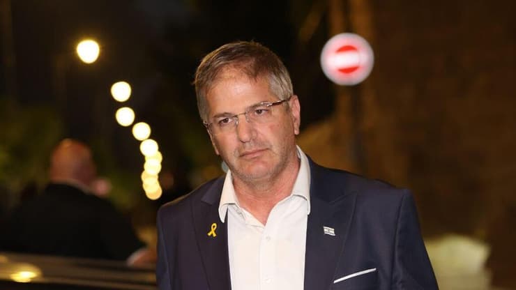 השר יואב קיש מגיע לאירוע מועצת בנימין בירושלים