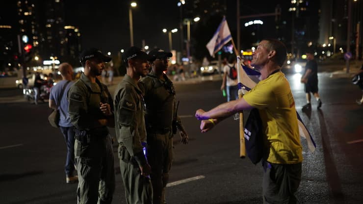 הפגנה בדרך בגין להחזרת החטופים