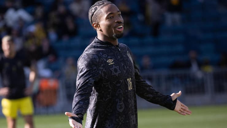 יגיע לחיפה? קאני (צילום: אלכס קולומויסקי) קאני