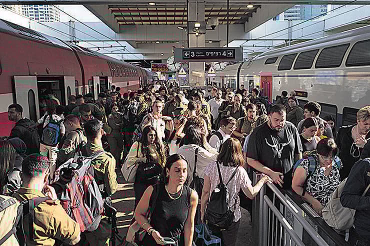 הכאוס ברכבת