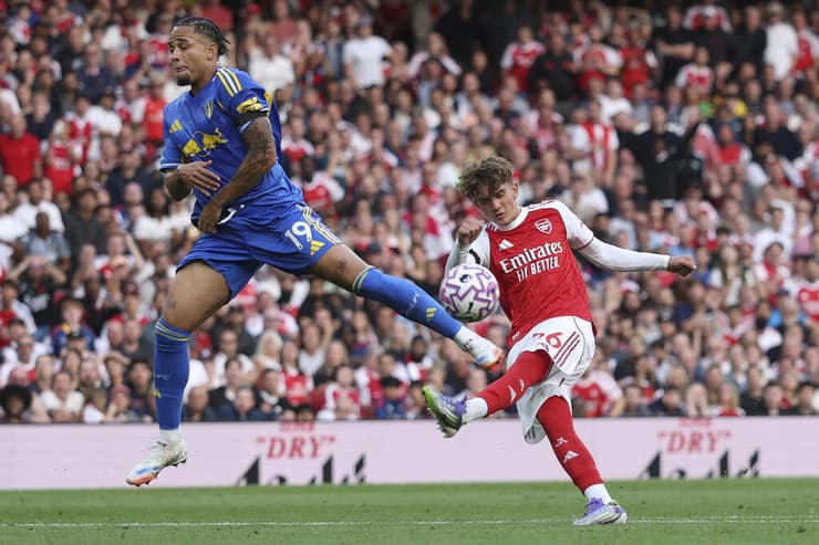 דאומן בבכורה מול לידס (צילום: AP Photo/Ian Walton) נבחרת ישראל באושוויץ