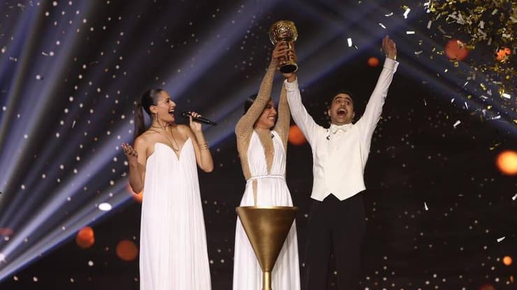 במקום הראשון. רגע הזכייה של אמיר שורוש וסנה סוקול (צילום: אורטל דהן זיוך) רגע הזכייה של אמיר שורוש וסנה סוקול