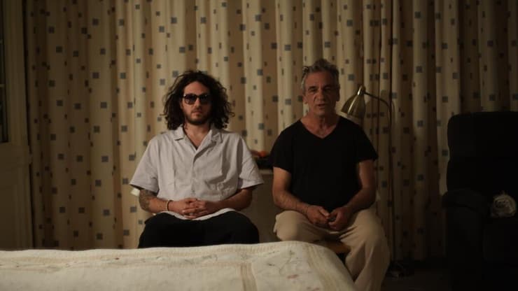 אלון אבוטבול וריג'ויסר (צילום: אביב כהן) אלון אבוטבול וריג'ויסר