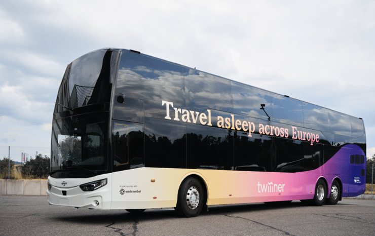 ״לחצות את אירופה בזמן שישנים״. האוטובוס של twiliner (צילום: Remo Vettori) ״לחצות את אירופה בזמן שישנים״. האוטובוס של twiliner