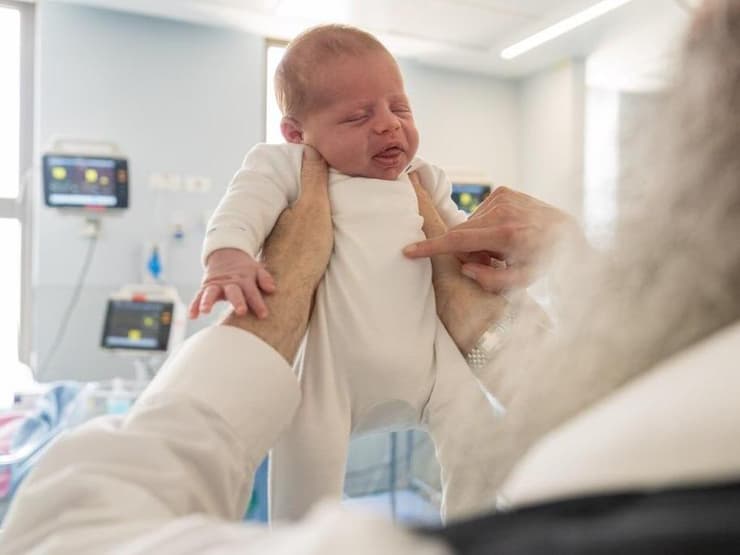 רוחמה-חיה, הבן התינוק חיים מנדל והסבא דודי רוט