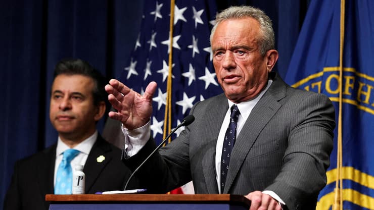 שר הבריאות האמריקני רוברט פ. קנדי ג'וניור