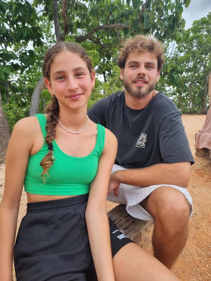 ענבר ואלון אהל