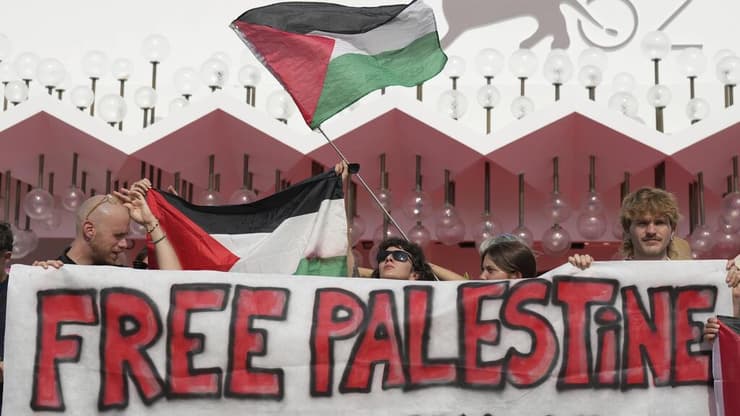 מחאה פרו-פלסטינית בפסטיבל ונציה, 2025