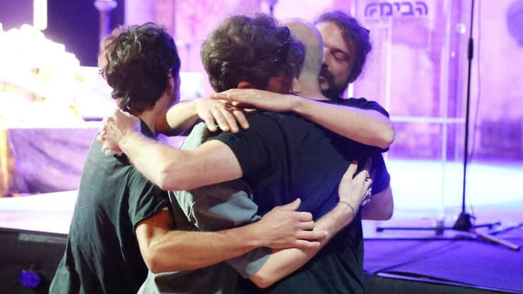 טקס האשכבה של רמי הויברגר ז"ל, התיאטרון הלאומי הבימה