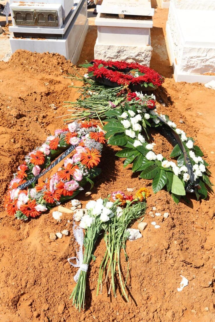 קברו של רמי הויברגר ז"ל