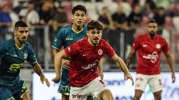 בני ריינה הפועל ת"א רון בנימין