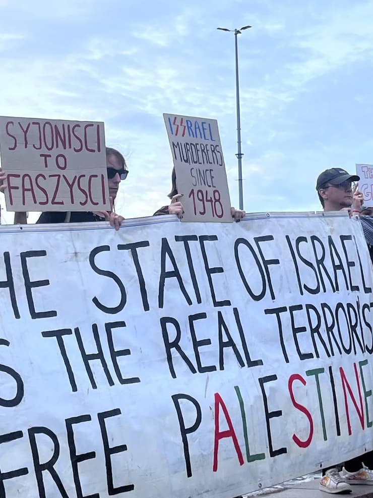 הפגנה פרו פלסטינית בפולין