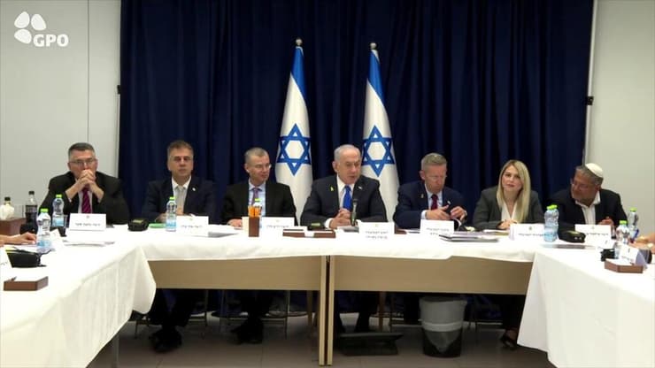 ראש הממשלה בנימין נתניהו בפתח ישיבת הממשלה