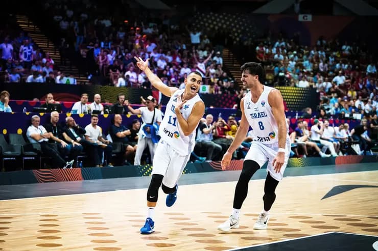 אבדיה ומדר חוגגים