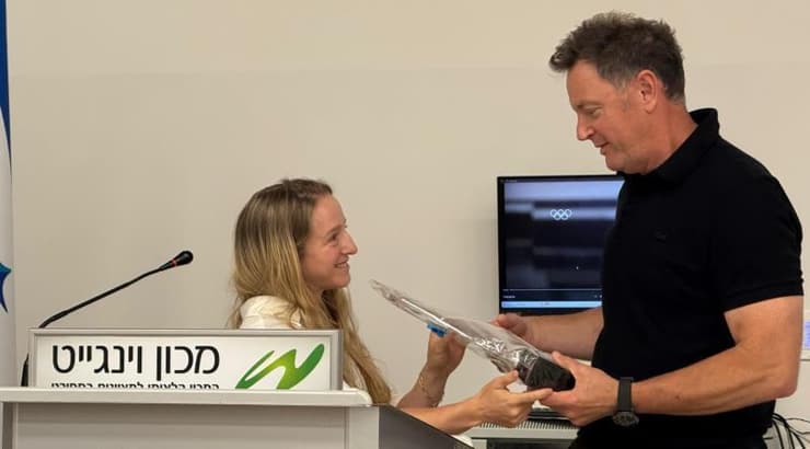 שירה ראשוני פורשת