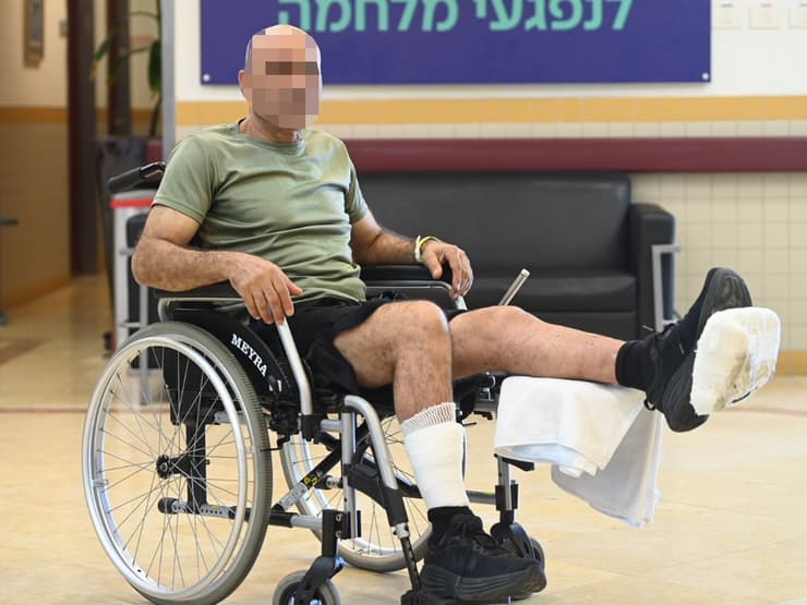 הגשש רנ"ג ת' נפצע בפתח מנהרת תופת ברצועת עזה במהלך השיקום בבית החולים שיבא