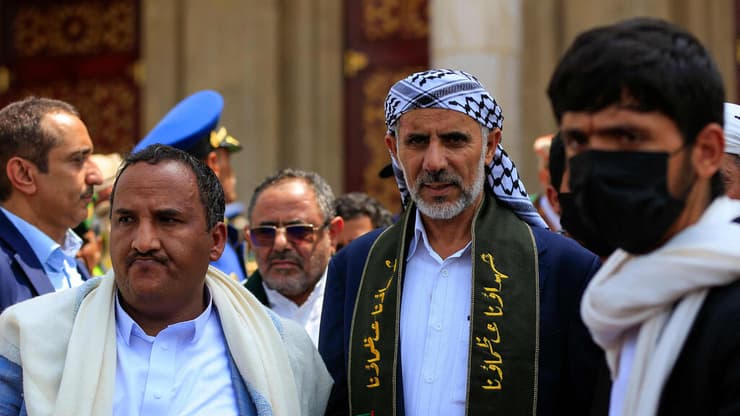 צנעא תימן הלוויה של בכירים חות'ים חוסלו על ידי צה"ל