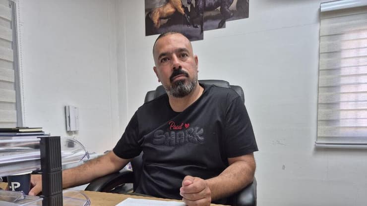 עלאא הנייה שרכש בית בעומר ועורר בהלה בקרב התושבים