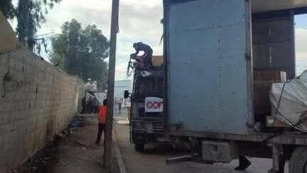 כניסת משאיות נושאות ציוד סולארי לרצועת עזה