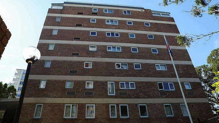 רכב התנגש בקונסוליה הרוסית בסידני