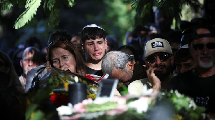 הלווייתו של עידן שתיוי ז"ל