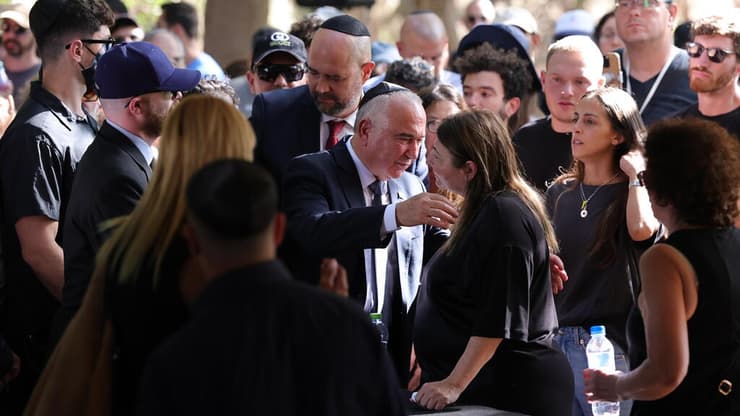 הלווייתו של עידן שתיוי ז"ל בבית העלמין בכפר מעש