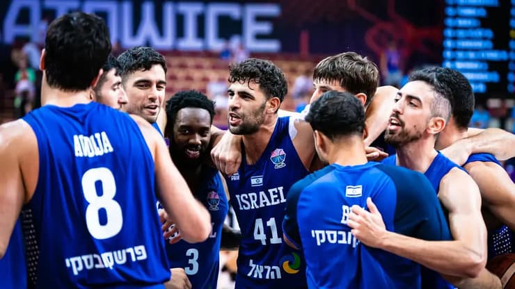 נבחרת ישראל (צילום: FIBA) נבחרת ישראל