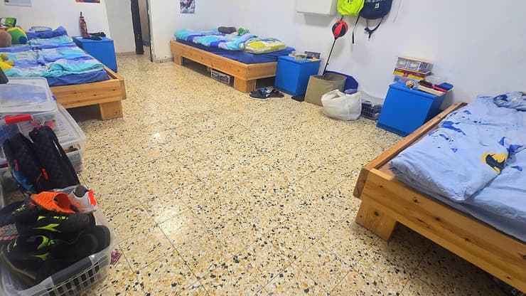 "המסגרת היחידה של נוער ללא עורף משפחתי". פנימיית "ביתנו" בבאר שבע (צילום: מאיר אבן חיים) פנימיית "ביתנו" בבאר שבע