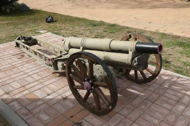 'התותח הקדוש' שירה על ספינת ה'אלטלנה', ארכיון 2013