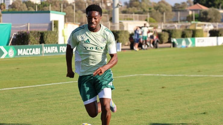 שחקן מכבי חיפה סילבה קאני