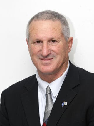 פרופ' יוסי בן ארצי