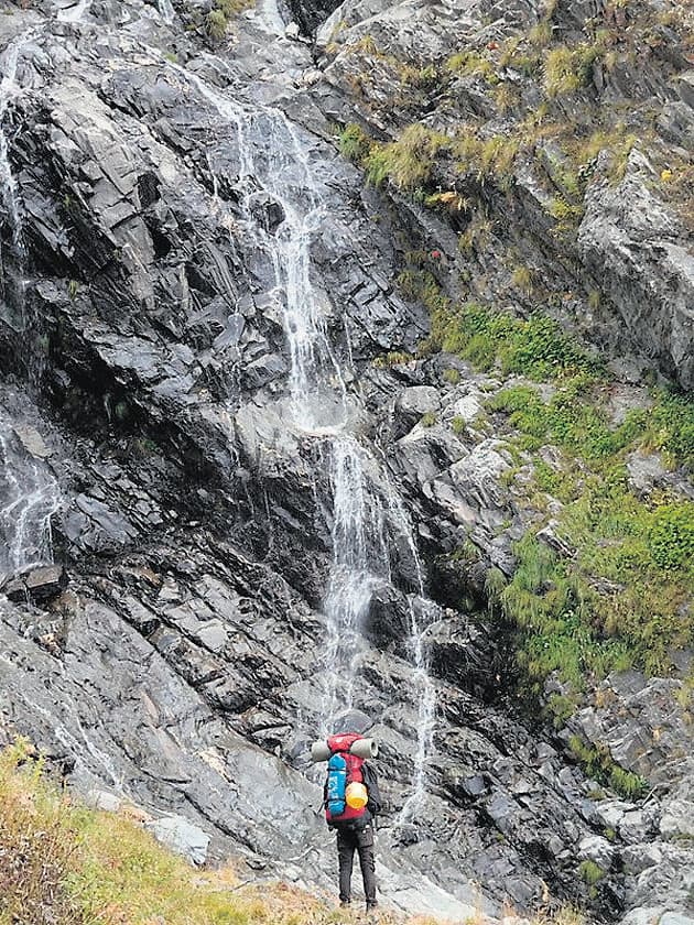 הנופים שפגש סמואל ונגרינוביץ’ לפני שהתרסק בין סלעים (צילום: באדיבות סמואל ונגרינוביץ') הנופים שפגש סמואל ונגרינוביץ’ לפני שהתרסק בין סלעים