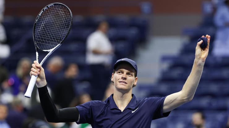 דומיננטיות מוחלטת. סינר (צילום: Al Bello/Getty Images) סינר