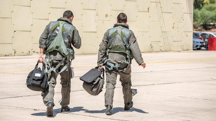 סא"ל ע' (מימין) ורס"ן א'