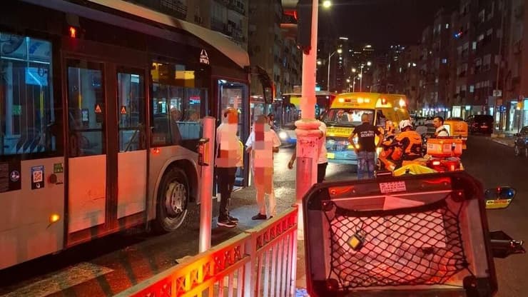 זירת תאונת הדרכים ברח' בלפור, בת ים