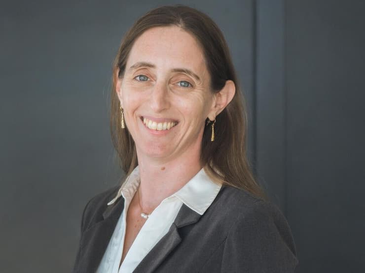 ד"ר אפרת שמרון (צילום: ענבל גינת) ד"ר אפרת שמרון